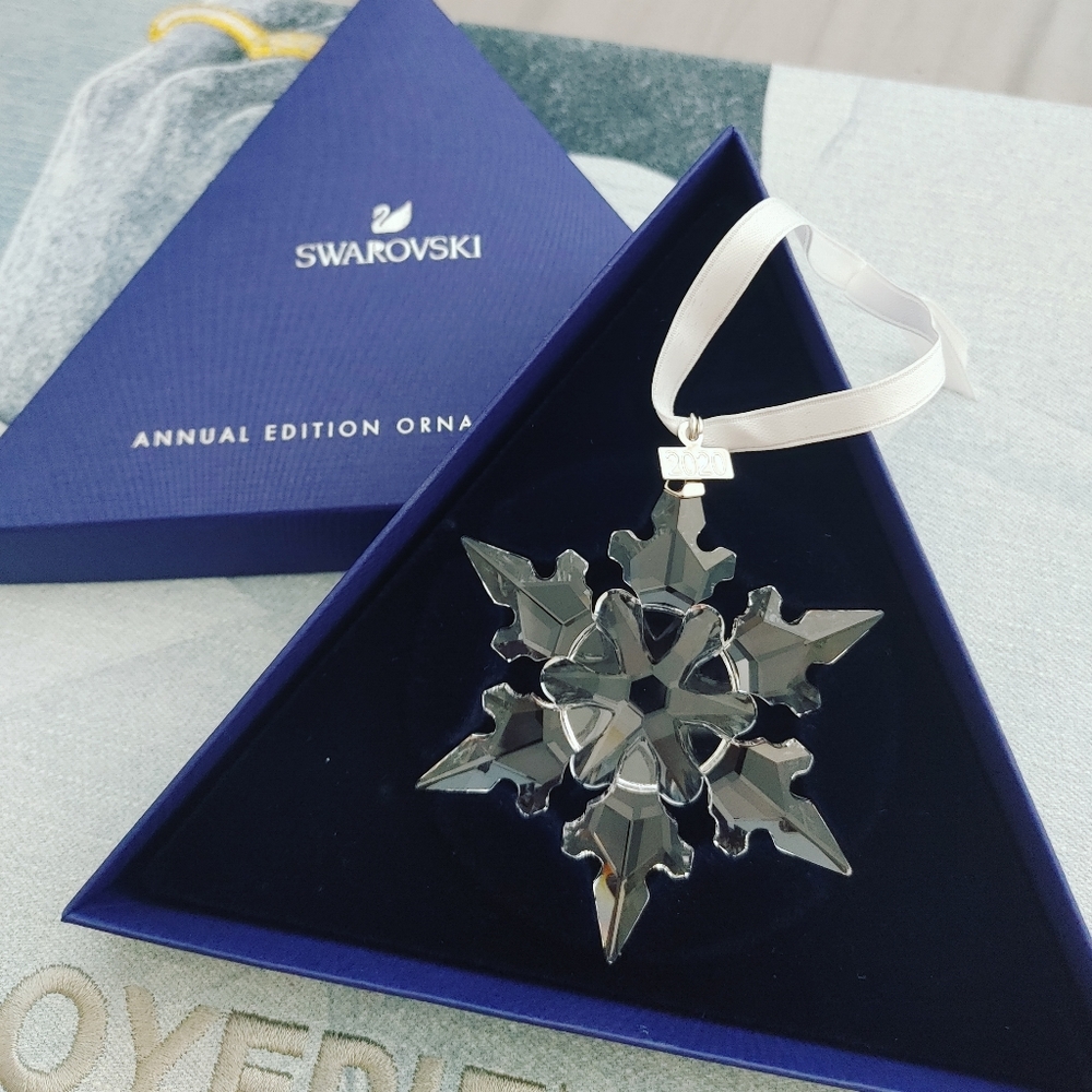 SWAROVSKI annual Edition ornament 2020